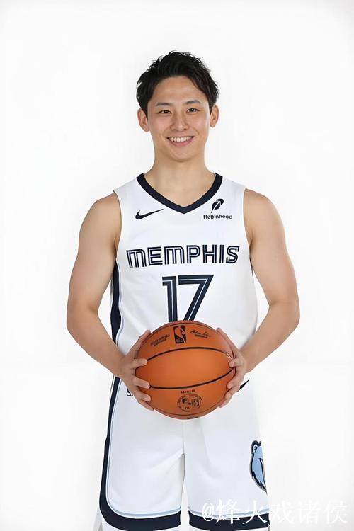 灰熊与河村勇辉签下双向合同 身高173现役最矮