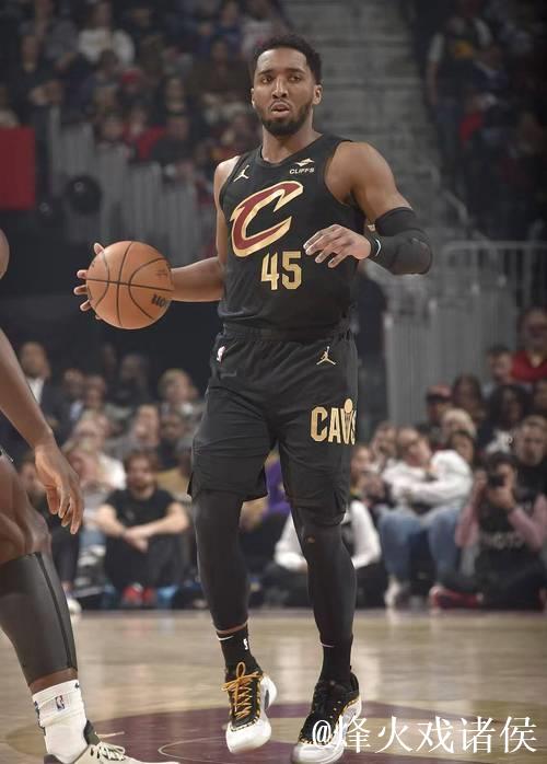 米切尔砍33分骑士狂胜太阳 老鹰不敌尼克斯三连胜终结